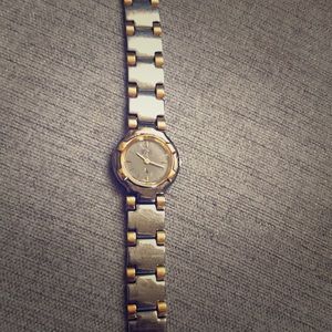 *Seiko two-tone women’s watch*